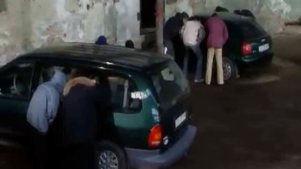 Sarışın bir baştankara sikiş alır ve o gerçekten porno sinema altyazılı onu hissetmekten hoşlanır