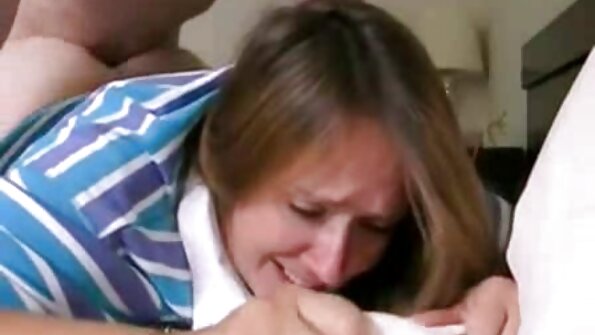 Ateşli kadın evi çok kötü temizliyor, bu yüzden porn izle turk vajinasıyla ödeme yapmak zorunda