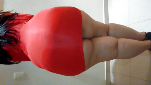 Futbol takımı menajeri kel bir oyuncunun kahrolası becerilerini kontrol ediyor amatör porno izle türkçe